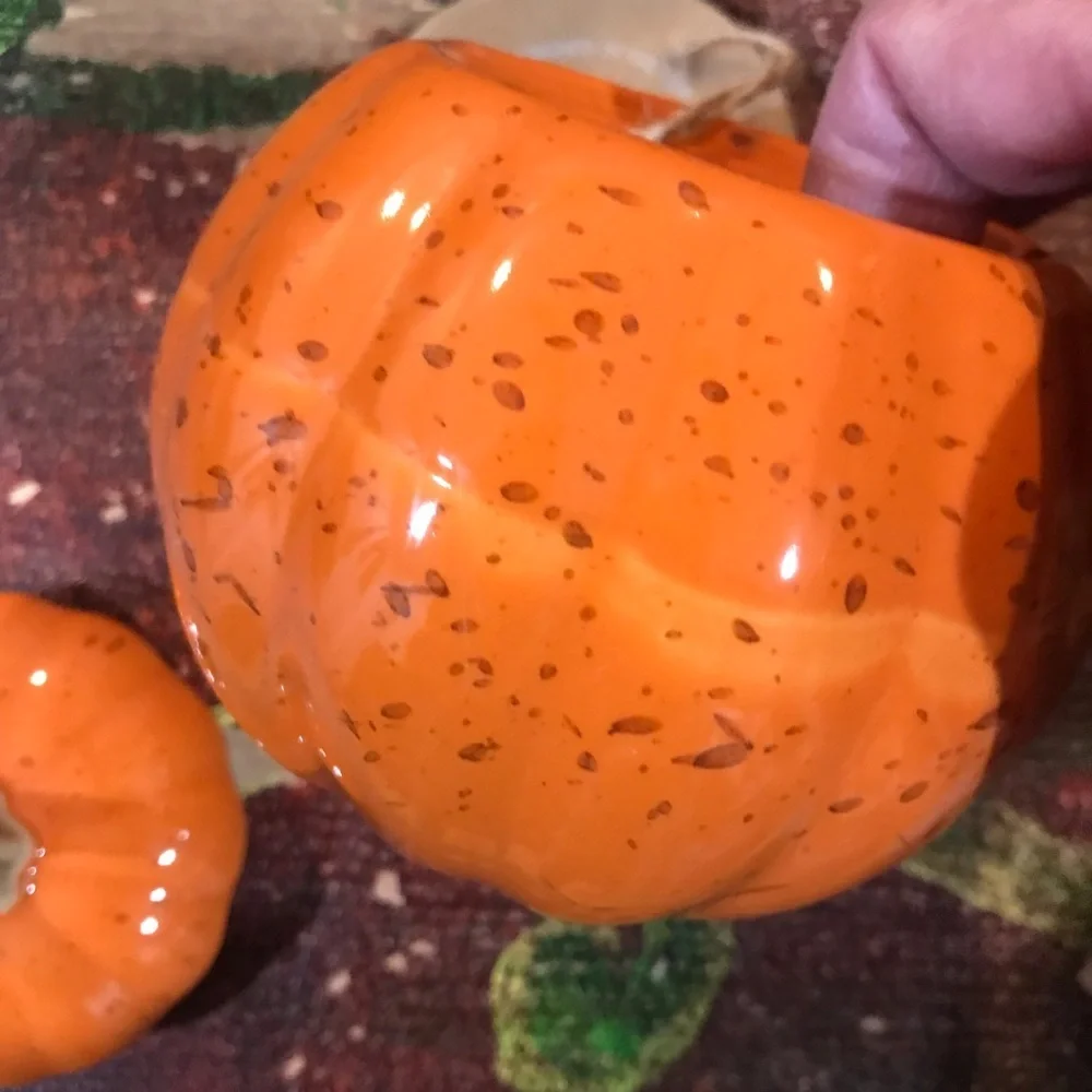 🍂Ceramic Pumpkin with Lid